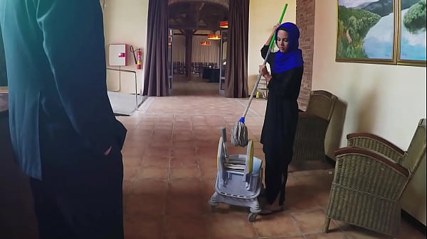 ARABS EXPOSED – Anything to Help The Poor